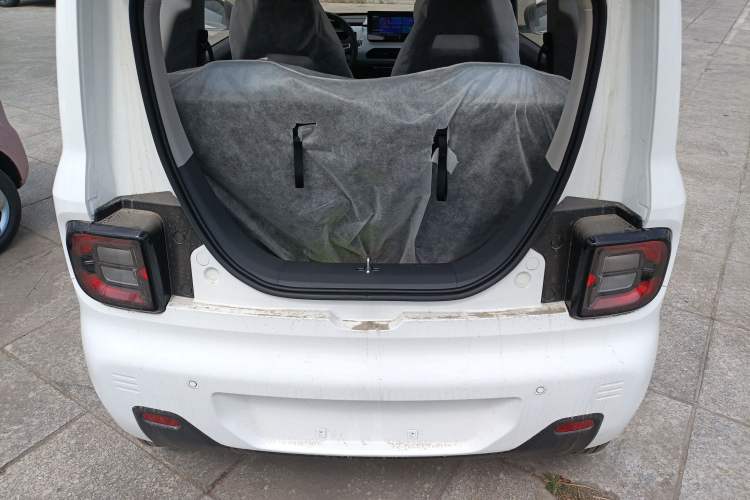 Used Geely Galaxy Panda 2024 Panda Mini 200km Endurance Bear