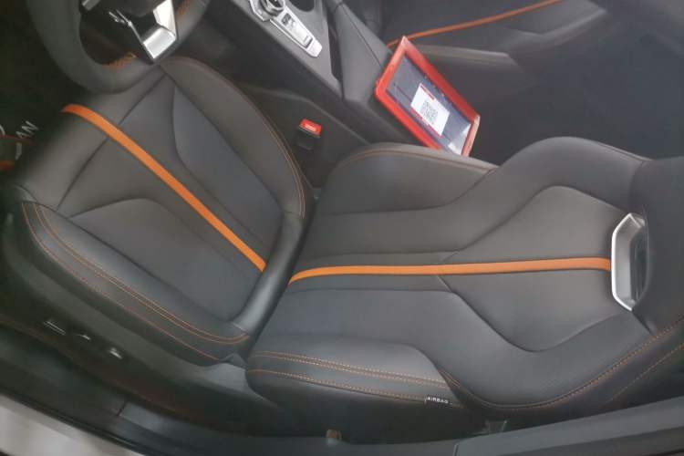 Used Changan UNI-V 2024 1.5T Prestige Edition