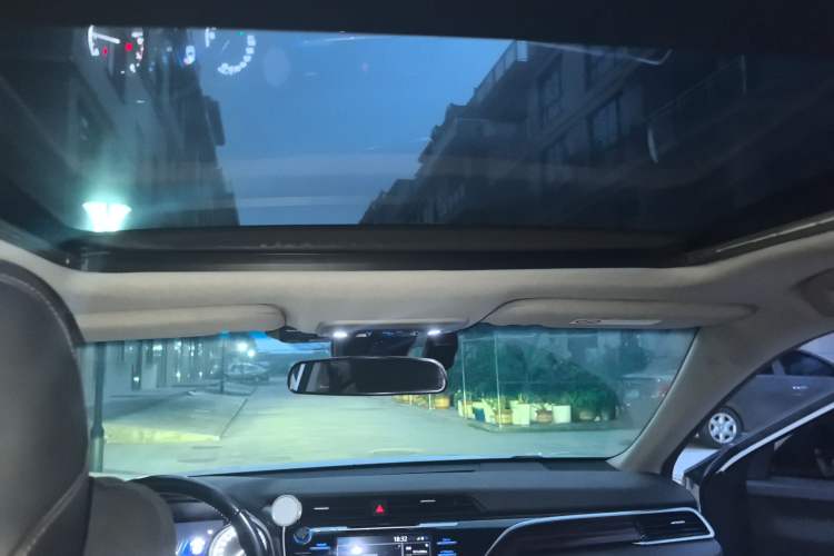 Used Toyota Camry 2018 2.5G Luxury Edition
