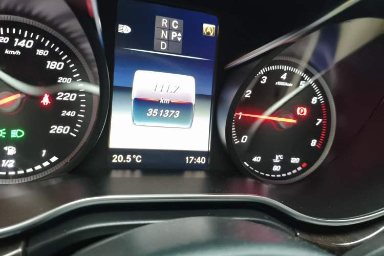 Used Mercedes-Benz V-Class 2017 V 260 L Prestige Extended Edition
