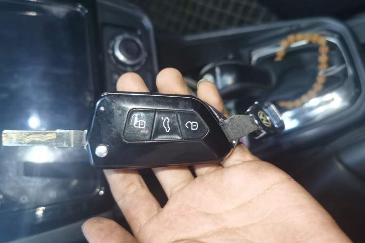 Used Volkswagen Santana 2018 1.5L Automatic Fashion Edition Vehicle Key