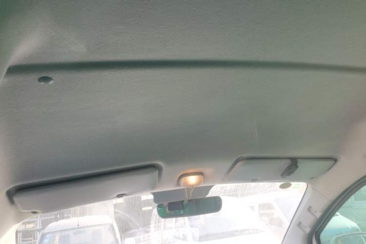 Used Jinbei Gold Hiace M Classic 2022 Panda Edition 1.5L Engineering Lion Passenger Van 6 Seats