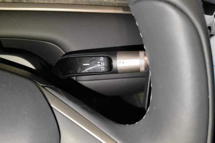 Used ONVO Luxeed L90 2025 Model—Ultra Six-Seater Version