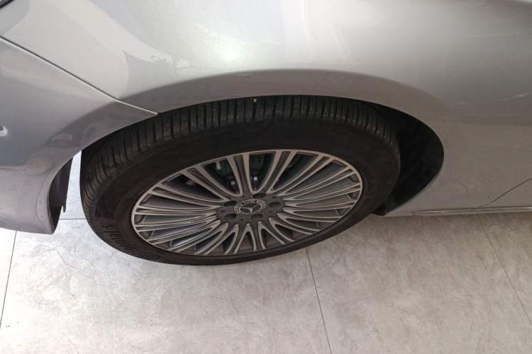 Used Mercedes-Benz E-Class 2021 E 300 L Premium Edition
