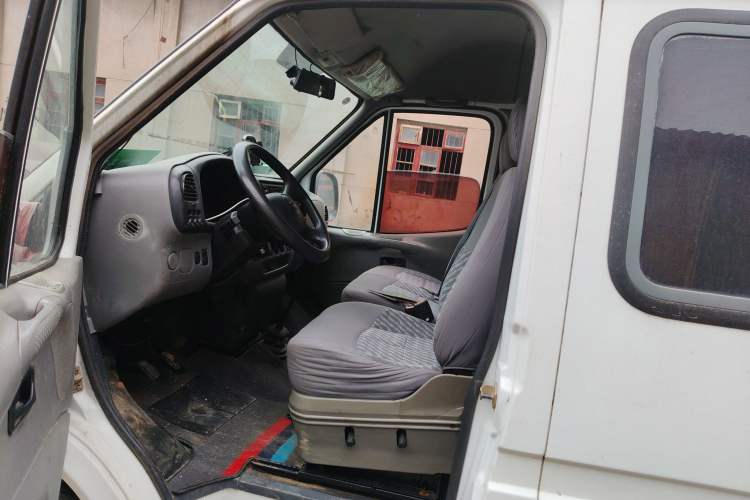 Used Ford Classic Transit 2013 2.8T Diesel Van Short Wheelbase Mid-Roof JX493ZLQ4