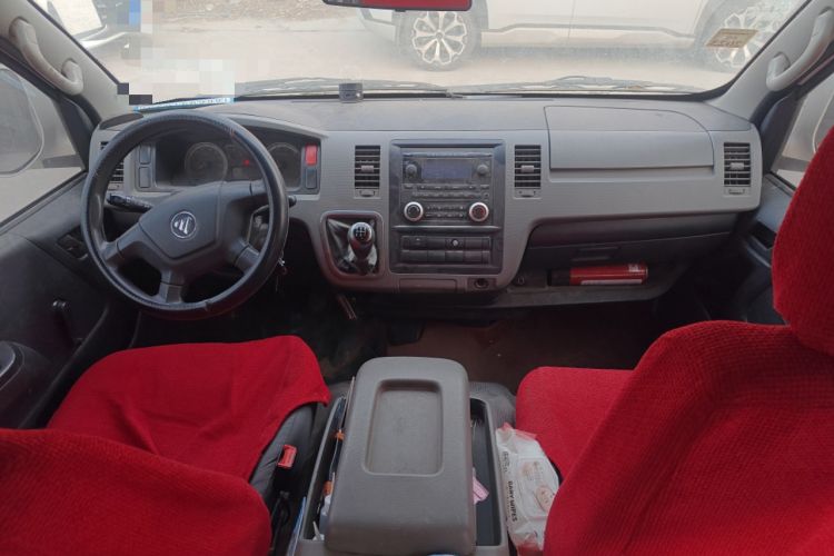 Used Foton Scenic G7 2017 2.0L Long-Wheelbase Commercial Van High-Roof Version 4 Seats 4Q20M
