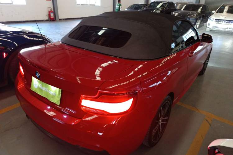 Used BMW 2 Series 2019 225i Convertible Coupe Luxury Edition M Sport Package Rear Right 45 Deg