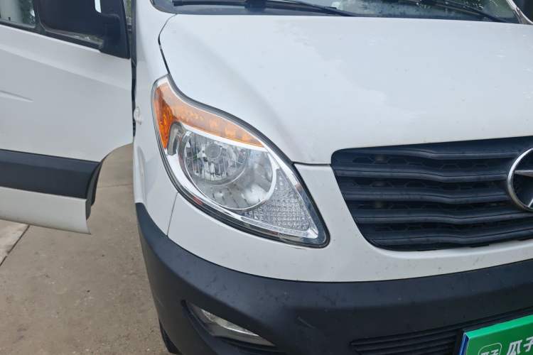 Used JAC Group Sunray 2021 2.0T 4-Series Star Express 6/7-Seater D20TCIF1 Right Front Headlight