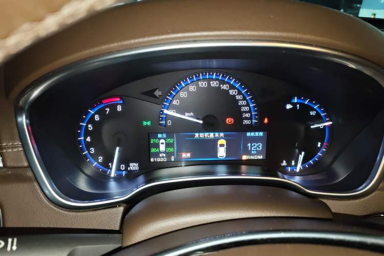 Used Cadillac SRX 2015 3.0L Elite Model
