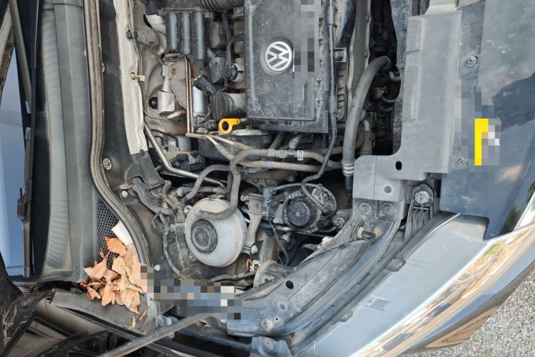 Used Jetta VS7 2021 Black Edition 1.4T Automatic Glory Version Engine Bay Right