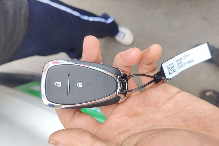 Used Chevrolet Trax 2019 Redline 335T CVT Top-Tier Model China VI Standard