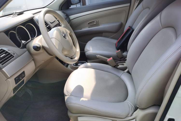 Used Nissan Sylphy 2016 Classic 1.6XE Automatic Leading Edition
