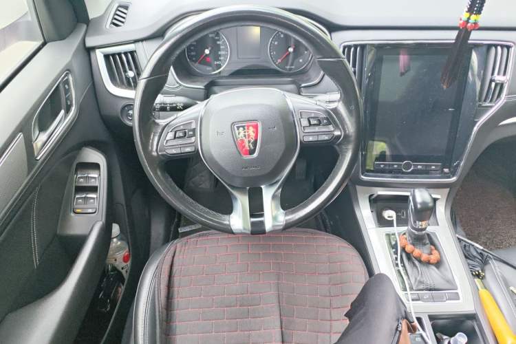 Used Roewe RX5 2019 20T Two-Wheel Drive Automatic 4G Connected Platinum Edition