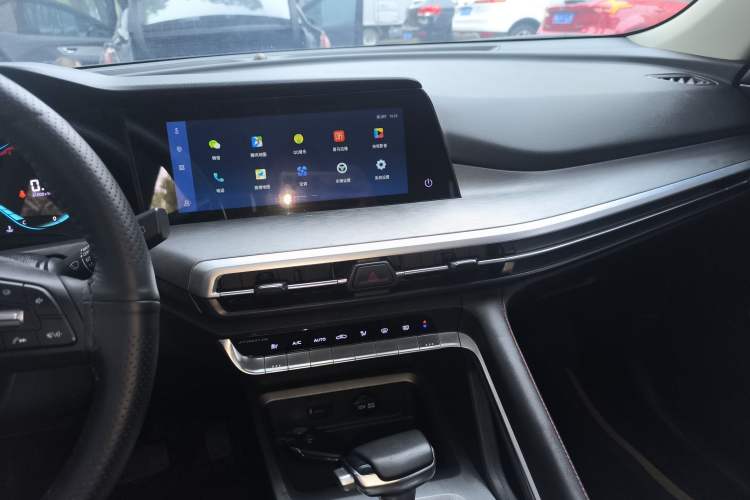 Used Changan CS35PLUS 2021 Revised Version Blue Whale NE 1.4T DCT Luxury Edition
