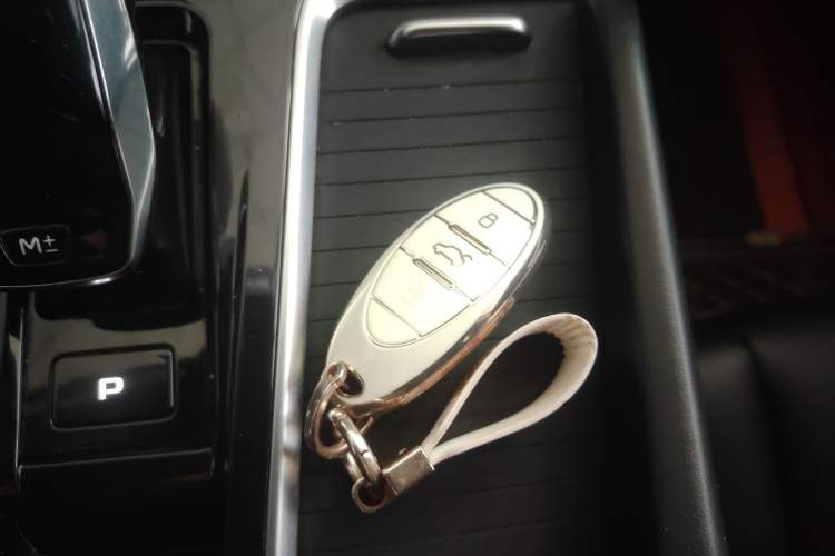 Used Bestune B70 2022 1.5T Automatic 15th Anniversary Classic Edition
