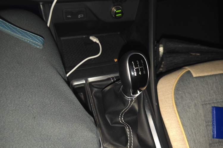 Used Geely Auto Vision X3 2019 Upgraded Model 1.5L Manual Elite Version