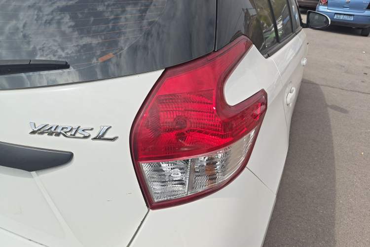 Used Toyota YARiS L Zhi Xuan 2014 1.3E Manual Charm Edition
