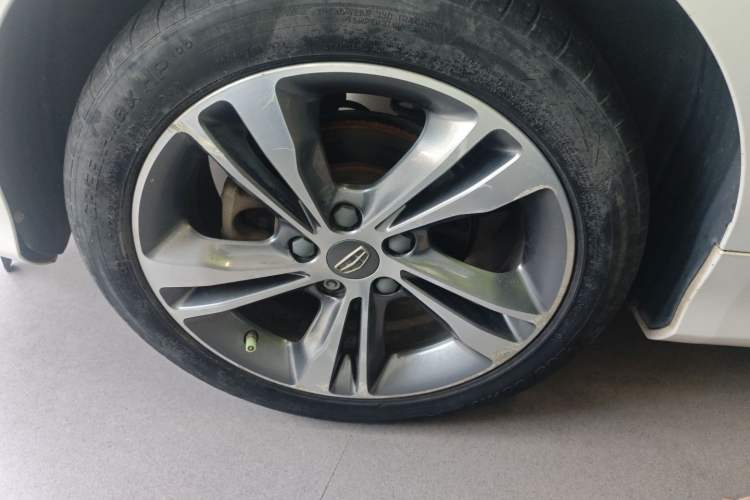 Used Geely Auto Binray 2018 14T CVT Binyi Edition