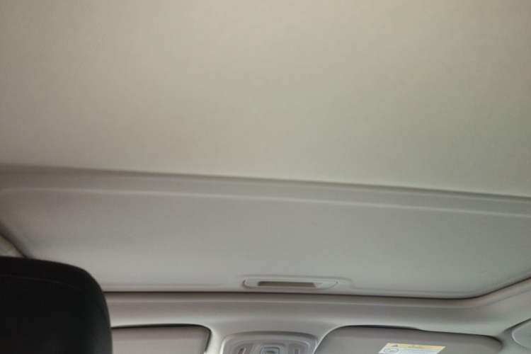 Used Citroen C4L 2016 1.2T Automatic Elite Model Headliner