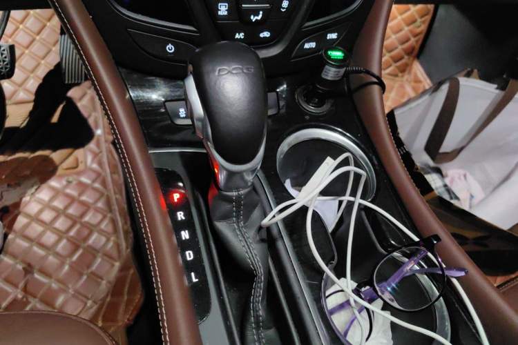 Used Buick Envision 2018 20T Two-Wheel Drive Luxury Model Gear Lever