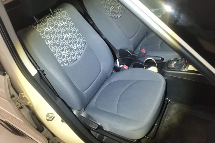 Used Kia Soul 2013 1.6L AT GL
