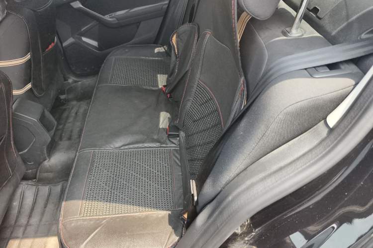 Used Volkswagen Lavida 2017 1.6L Automatic Fashion Edition
