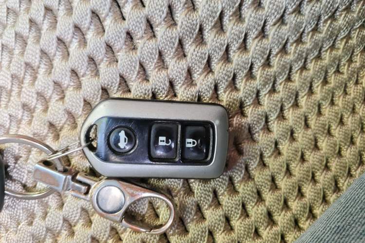 Used Toyota Camry 2009 200G NAVI Luxury Navigation Edition Vehicle Key