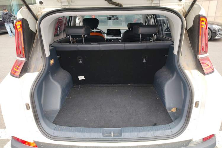 Used Bestune NAT 2023 PRO Comfort Travel Edition 419km