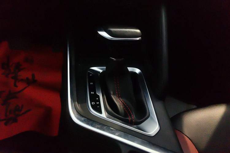 Used Geely Auto Vision X3 2021 PRO 1.5L CVT Deluxe Model Gear Lever