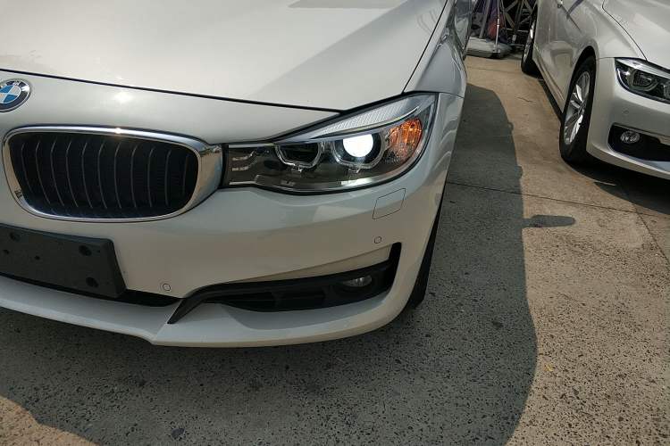 Used BMW 3 Series GT 2016 320i Fashion Model