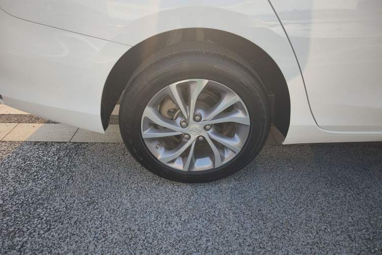 Used Buick Verano 2023 Pro Le Yi Edition Right Rear Wheel Hub