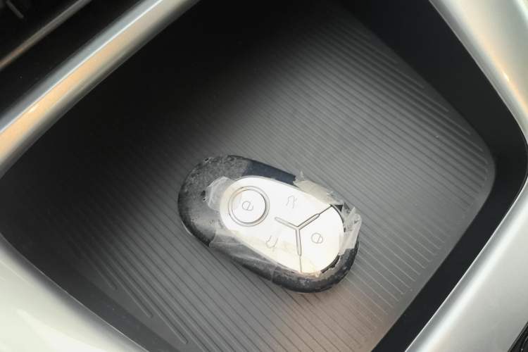 Used Geely Galaxy Geome 2026 Model 310km Youth Edition Vehicle Key