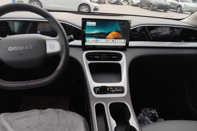 Used Geely Galaxy Geome 2026 Model 310km Youth Edition
