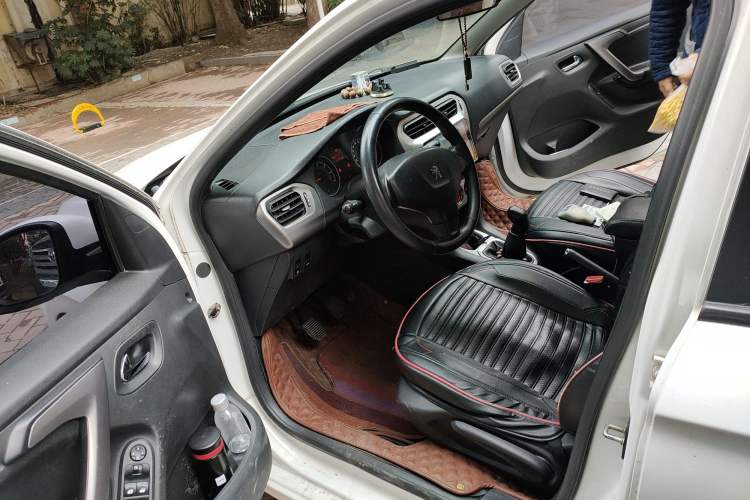 Used Peugeot 301 2014 1.6L Manual Luxury Edition
