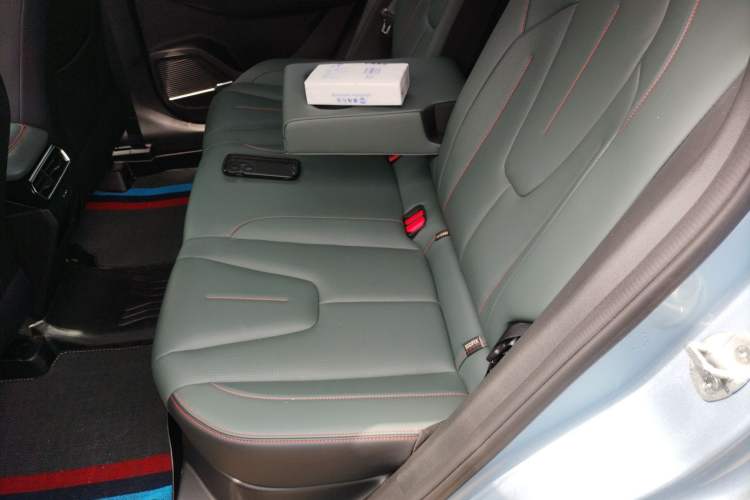 Used Geely Auto Emgrand X7 Sport 2024 1.5TD Prestige Edition Left Rear Seat