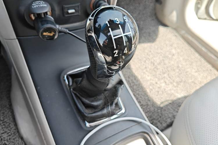 Used Geely Auto Vision 2015 1.5L Manual Elite Model
