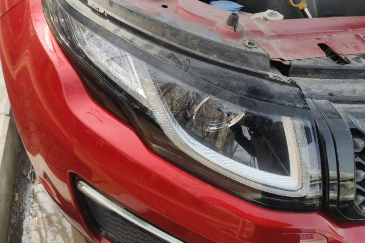 Used Land Rover Range Rover Evoque 2018 240 PS SE Smart Brilliance Edition
