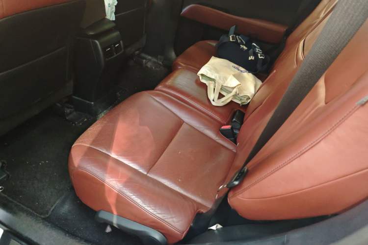 Used Lexus RX Classic 2013 270 Elite Edition
