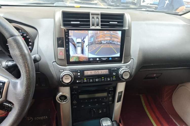 Used Toyota Prado 2010 4.0L Automatic TX-L Audio And AC Panel