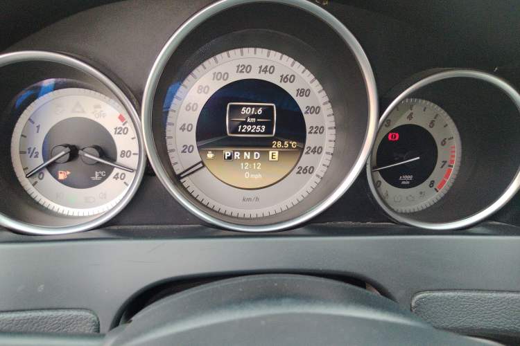 Used Mercedes-Benz C-Class 2011 C 200 Fashion Travel Edition Instrument Cluster