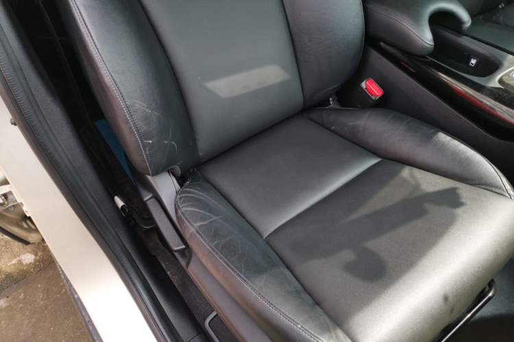 Used Honda XR-V 2017 1.8L EXi CVT Comfort Version Right Front Seat