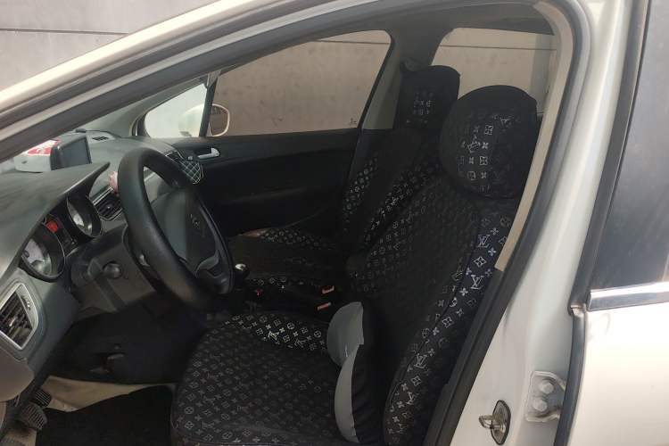 Used Peugeot 308 2012 1.6L Manual Fashion Edition
