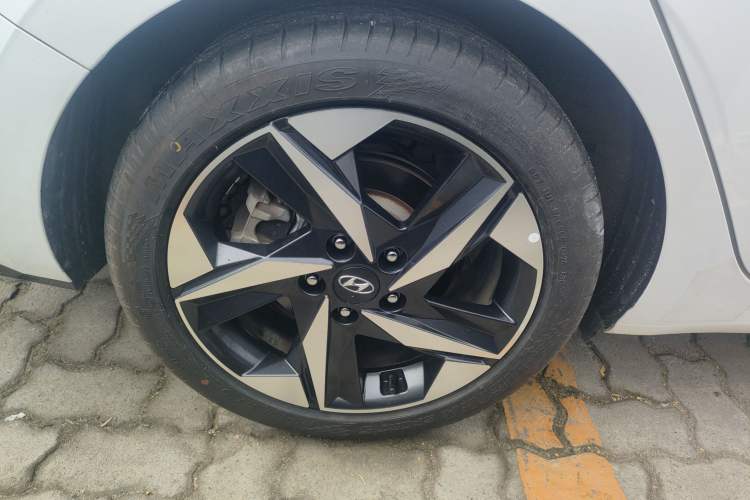 Used Hyundai Elantra 2021 240TGDi DCT TOP Flagship Edition
