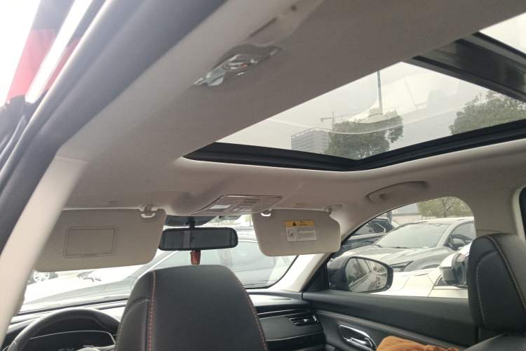 Used CHANGAN OSHAN X7 2020 1.5T Automatic Flagship Edition Headliner