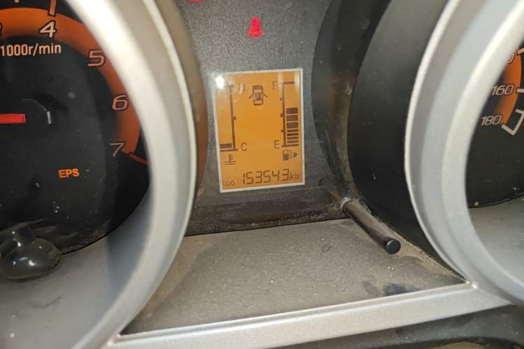 Used CHANGAN KAICHENG Ounuo S 2014 1.5L Base Version Odometer Close Up