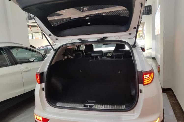 Used Kia KX5 2017 1.6T Automatic Two-Wheel Drive 15th Anniversary Special Edition DLX