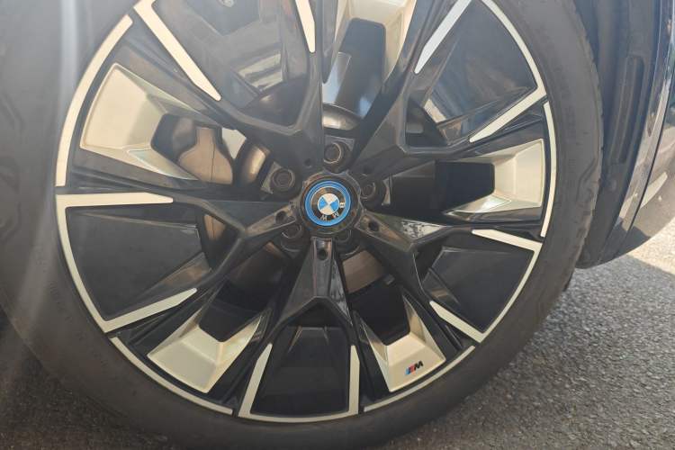 Used BMW iX3 2022 Updated Leading Type Right Front Wheel Hub