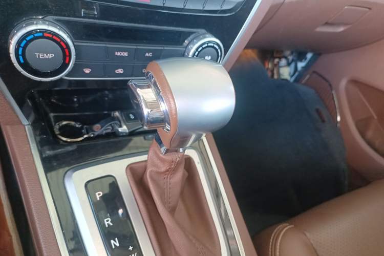 Used Leopaard CS10 2017 2.0T Automatic Urban Version