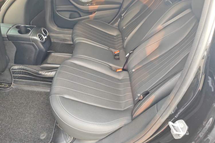 Used Mercedes-Benz E-Class 2018 Facelift E 300 L Luxury Edition Left Rear Seat