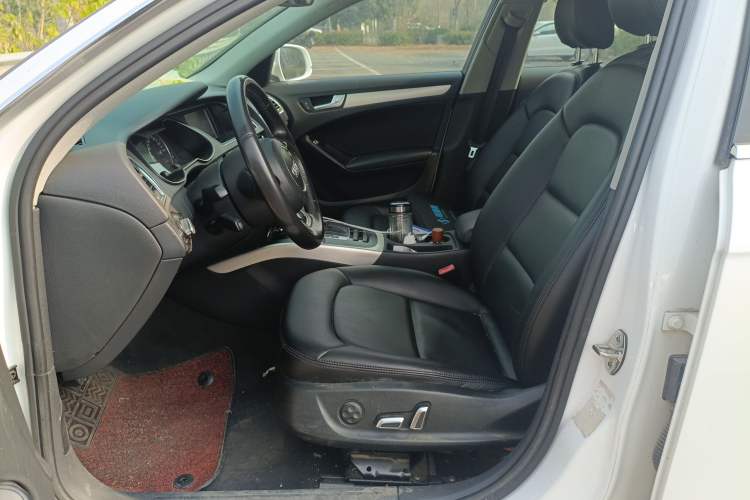 Used Audi A4L 2013 35 TFSI Automatic Comfort Model Left Front Seat